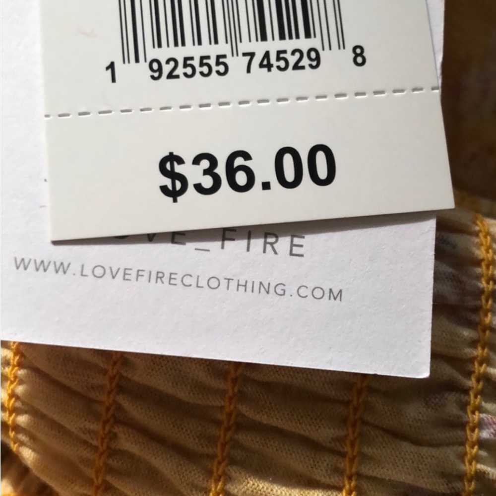Love Fire size XXL yellow print off Shoulder NWT - Picture 8 of 8
